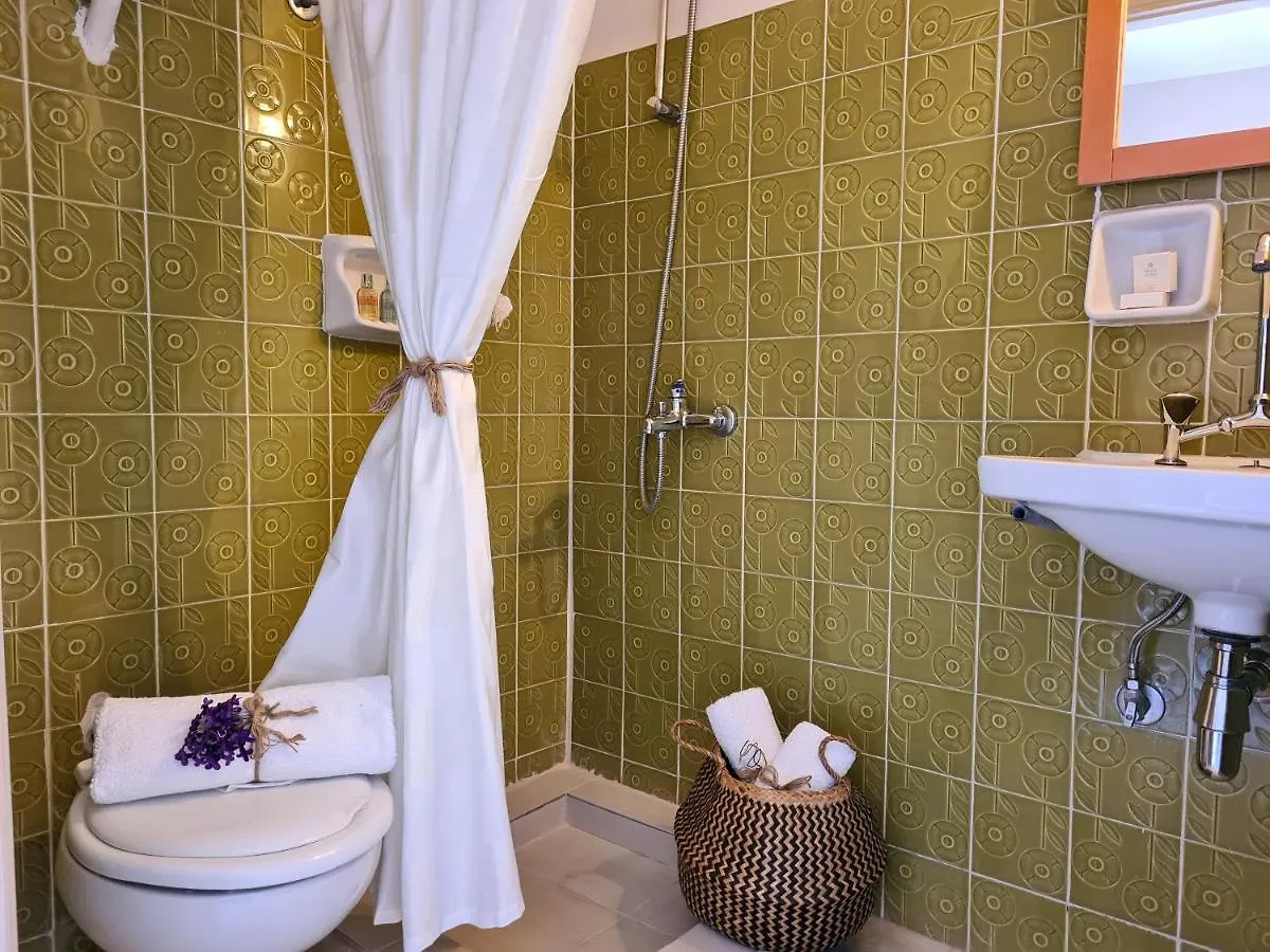 Drosia - Chic & Classic Rooms Kefalonia Island
