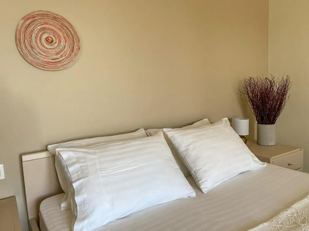 Drosia - Chic & Classic Rooms Kefalonia Island Gæstehus
